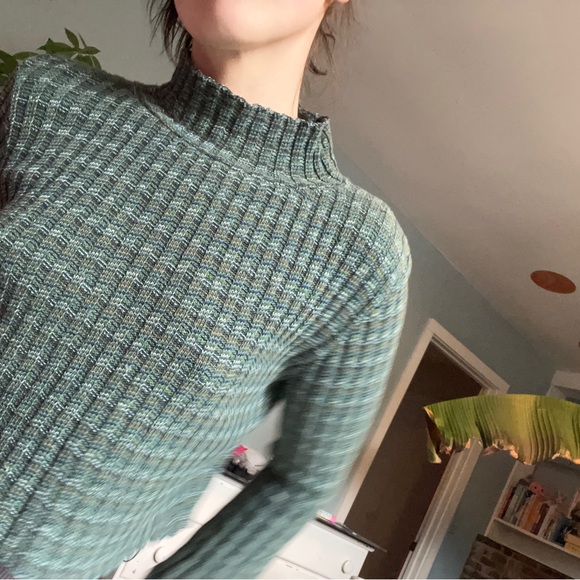 Vintage Sweater - Picture 6 of 15